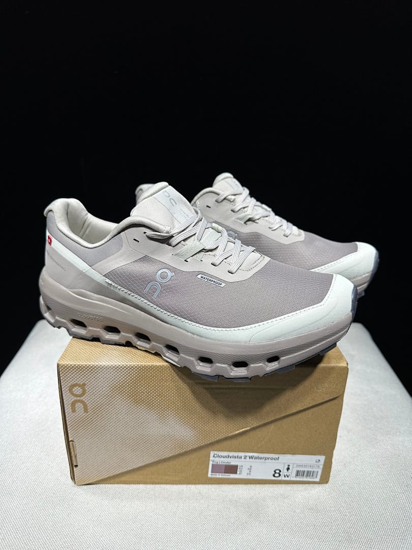 On Cloudvista 2 WP 'Graphite Grey'