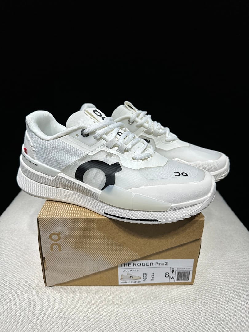 On THE ROGER Pro 2 'Triple White'