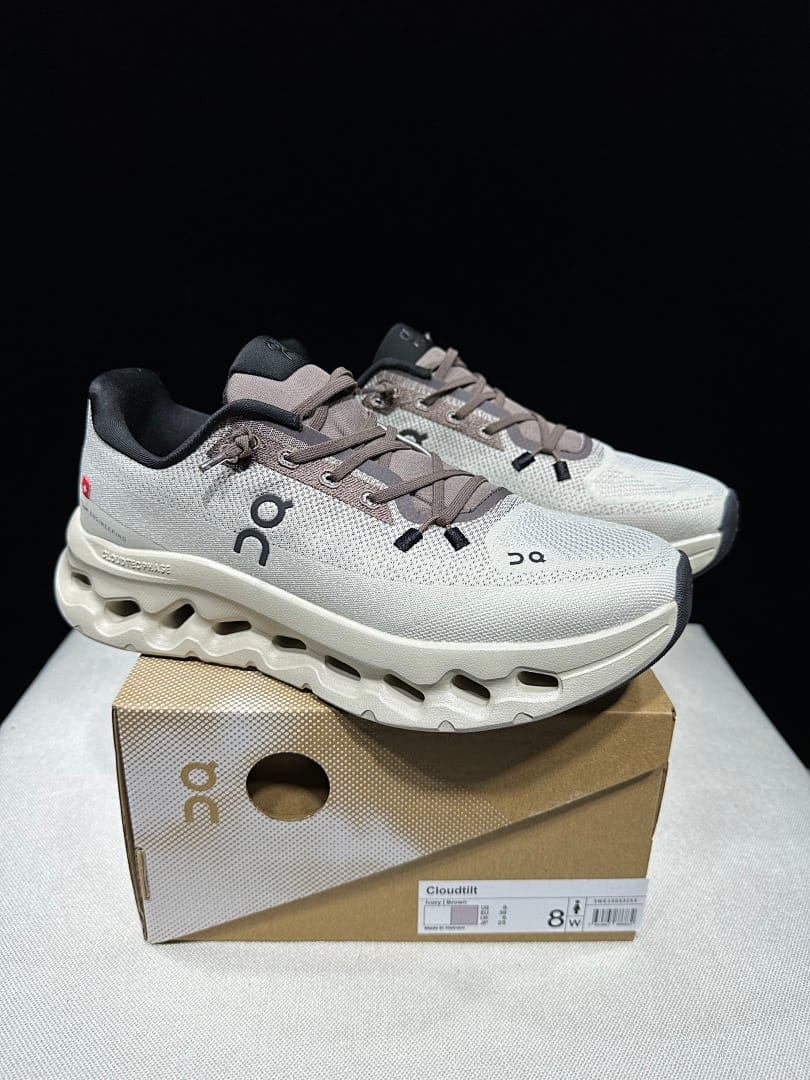 On Cloudtilt Spring (Colorway 11)