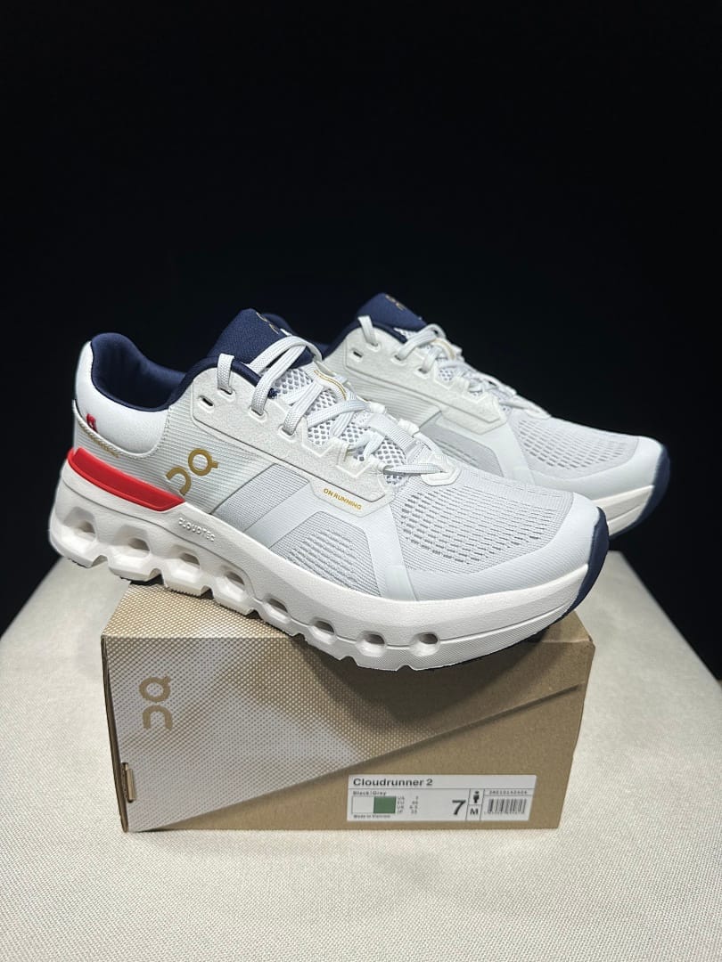 On Cloudrunner 2 'White Blue Red'