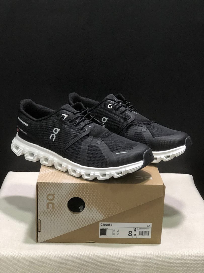 On Cloud 6 'Black White'
