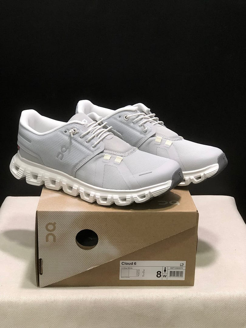 On Cloud 6 (Colorway 16)