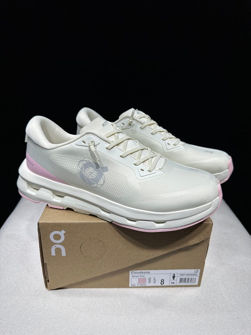 On Cloudzone × KITH 'Off White' (Colorway 2)