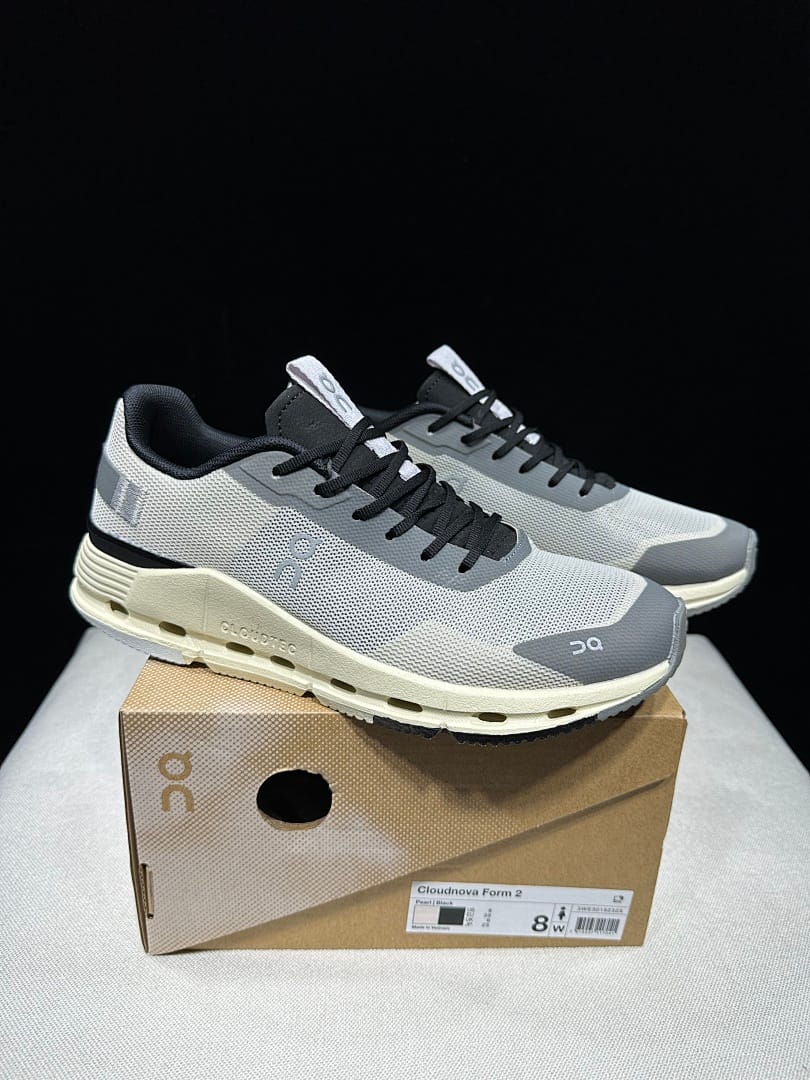 On Cloudnova Form 2 (Colorway 8)