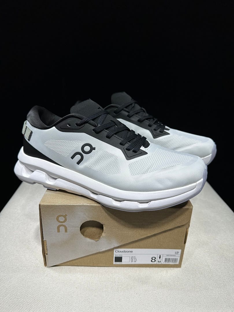 On Cloudzone × KITH 'White Black'