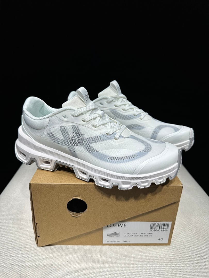 On × LOEWE Cloudventure 2.0 'Triple White'