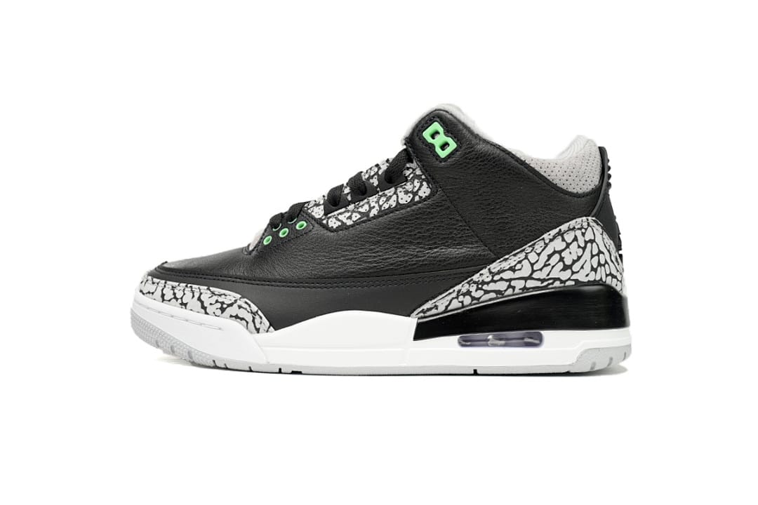 Air Jordan 3 Retro Black/Green Glow