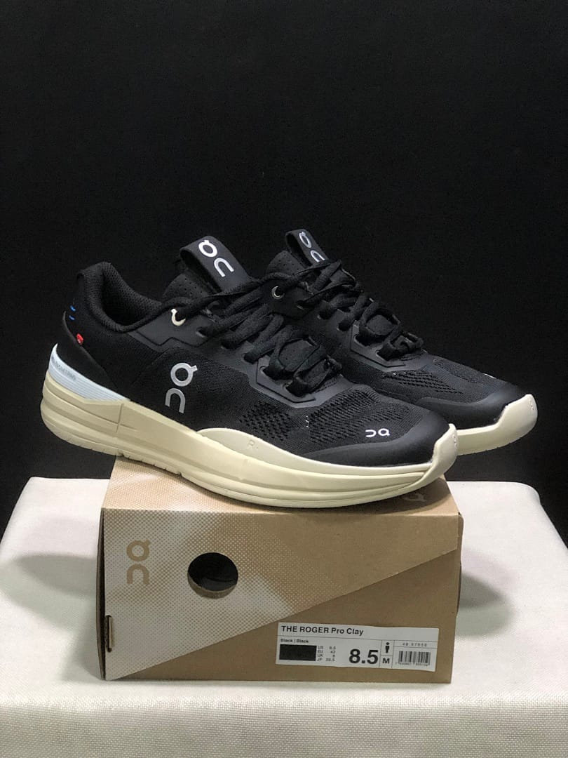 On The Roger Pro (Colorway 5)