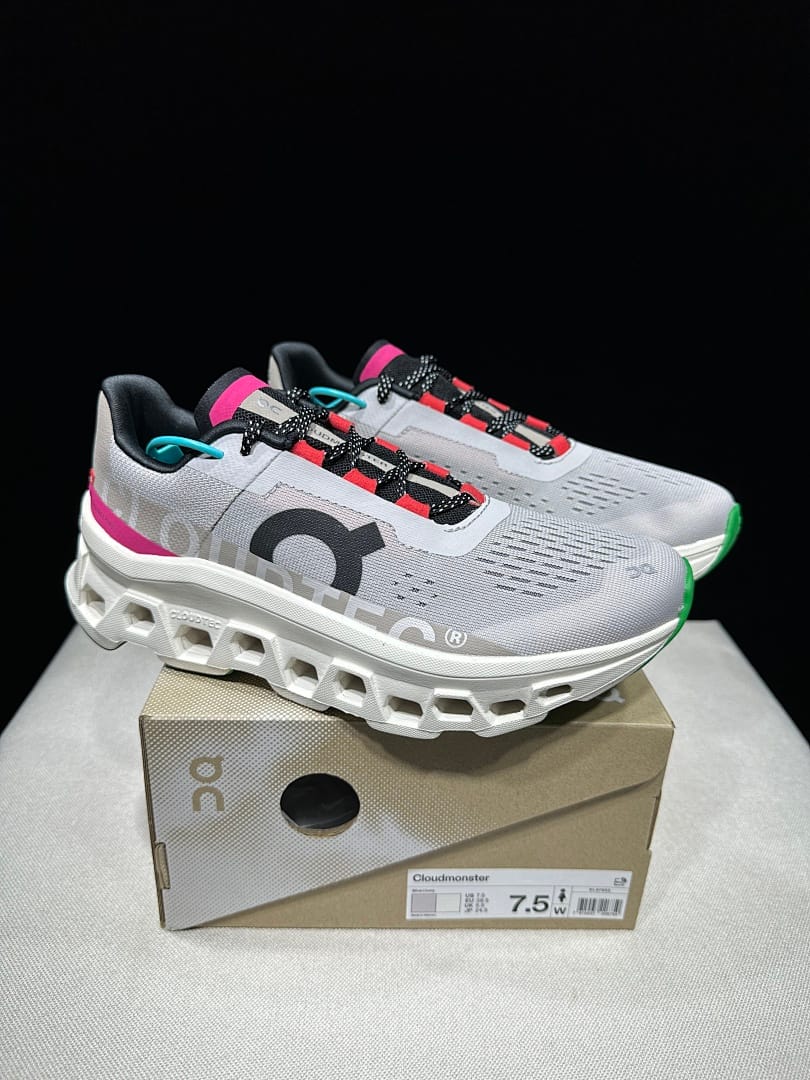 On Cloudmonster 'Brown'
