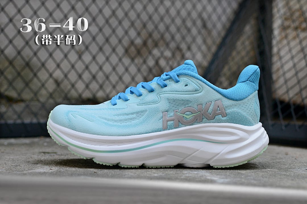 HOKA Clifton 10 'Sky Blue'