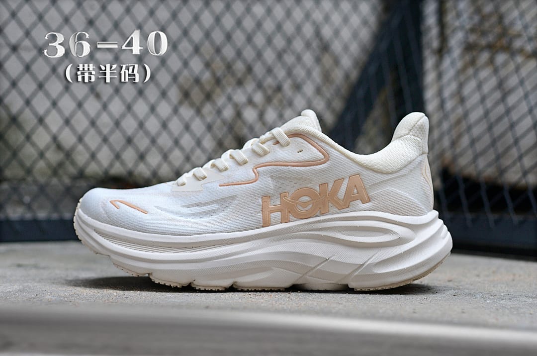 HOKA Clifton 10 'Beige White Gold'