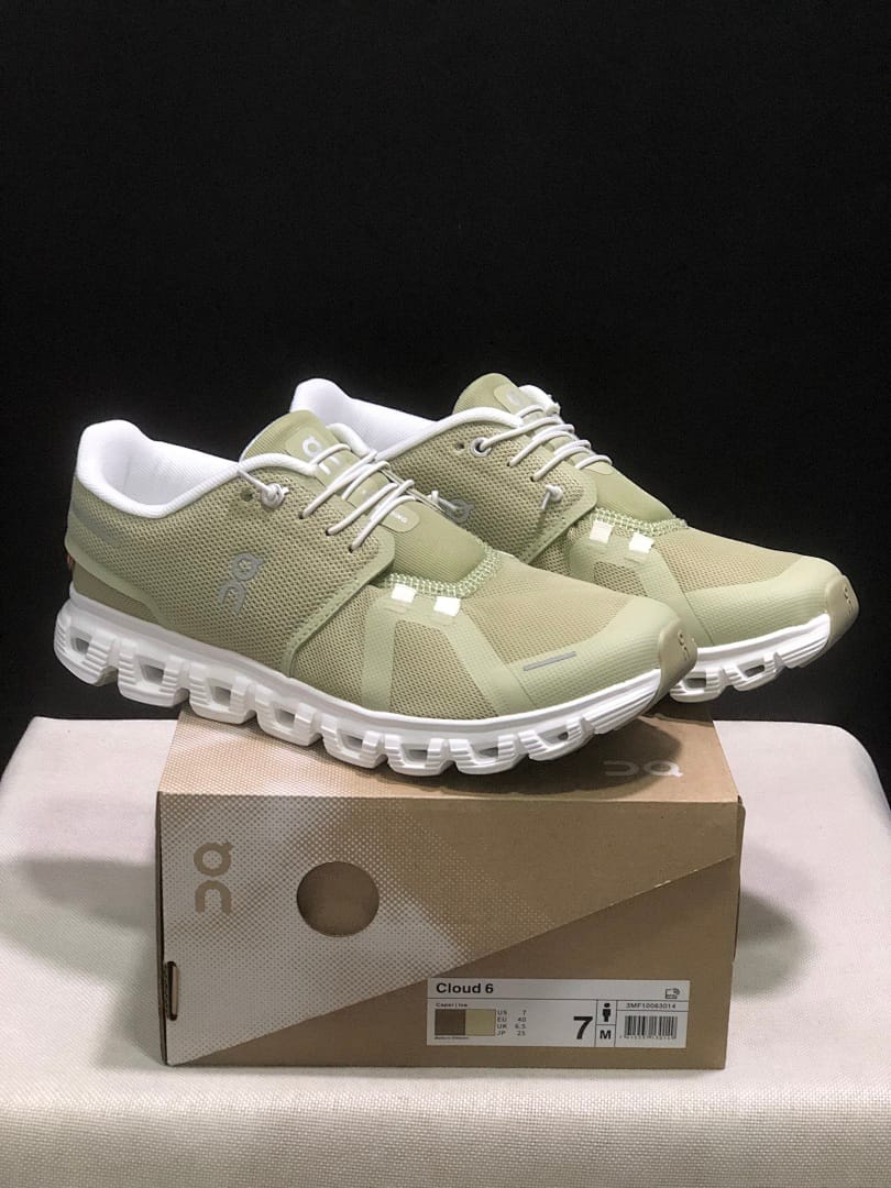 On Cloud 6 (Colorway 10)