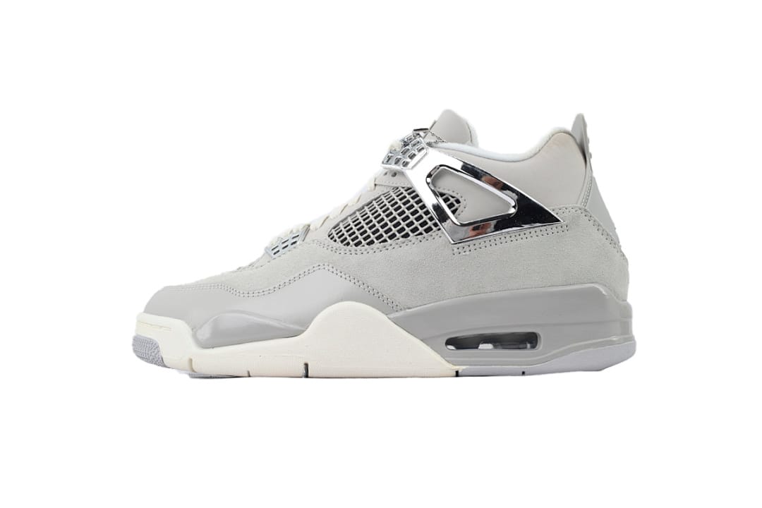 Air Jordan 4 Retro x Travis Scott Frozen Moments (Colorway 2)