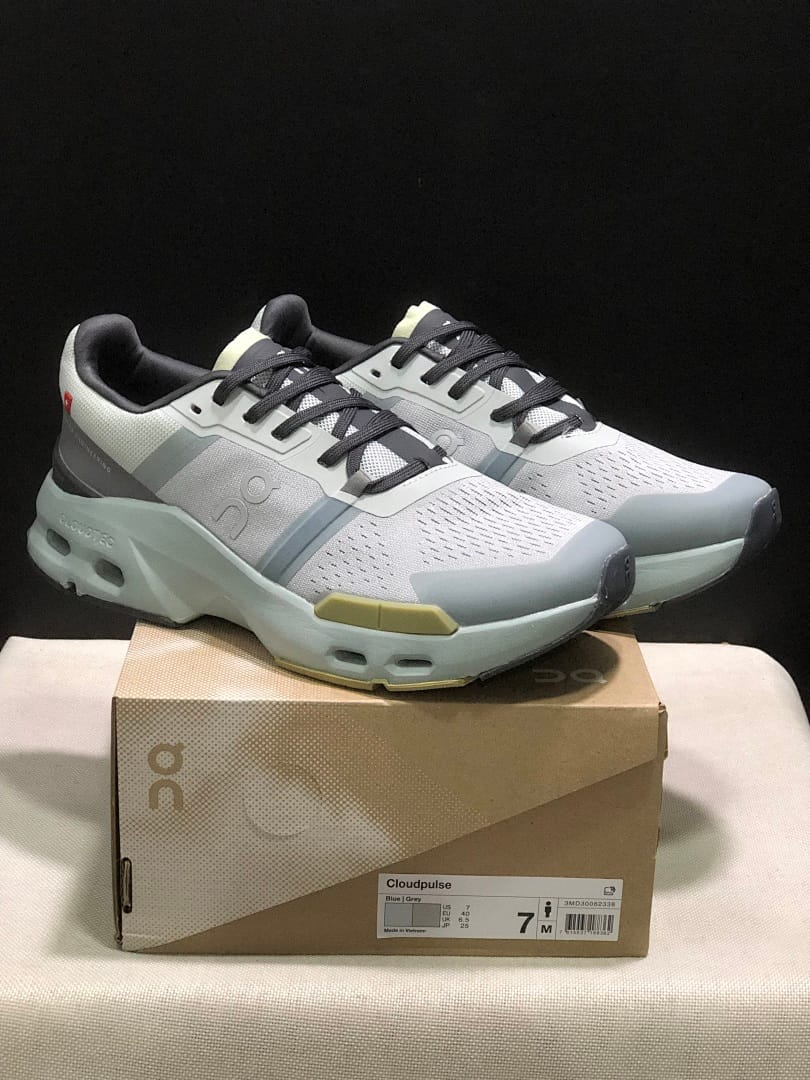 On Cloudpulse 'Glacier Grey Dark Khaki'