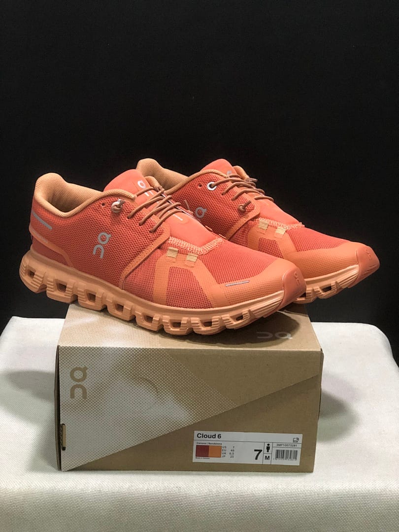 On Cloud 6 'Orange'