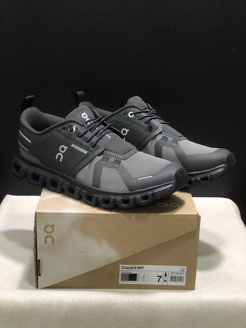 On Cloud 6 (Colorway 9)