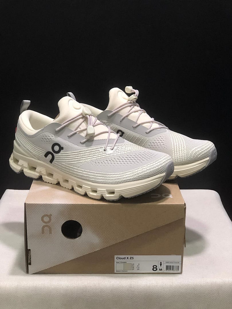 On Cloud X Z5 'Beige'