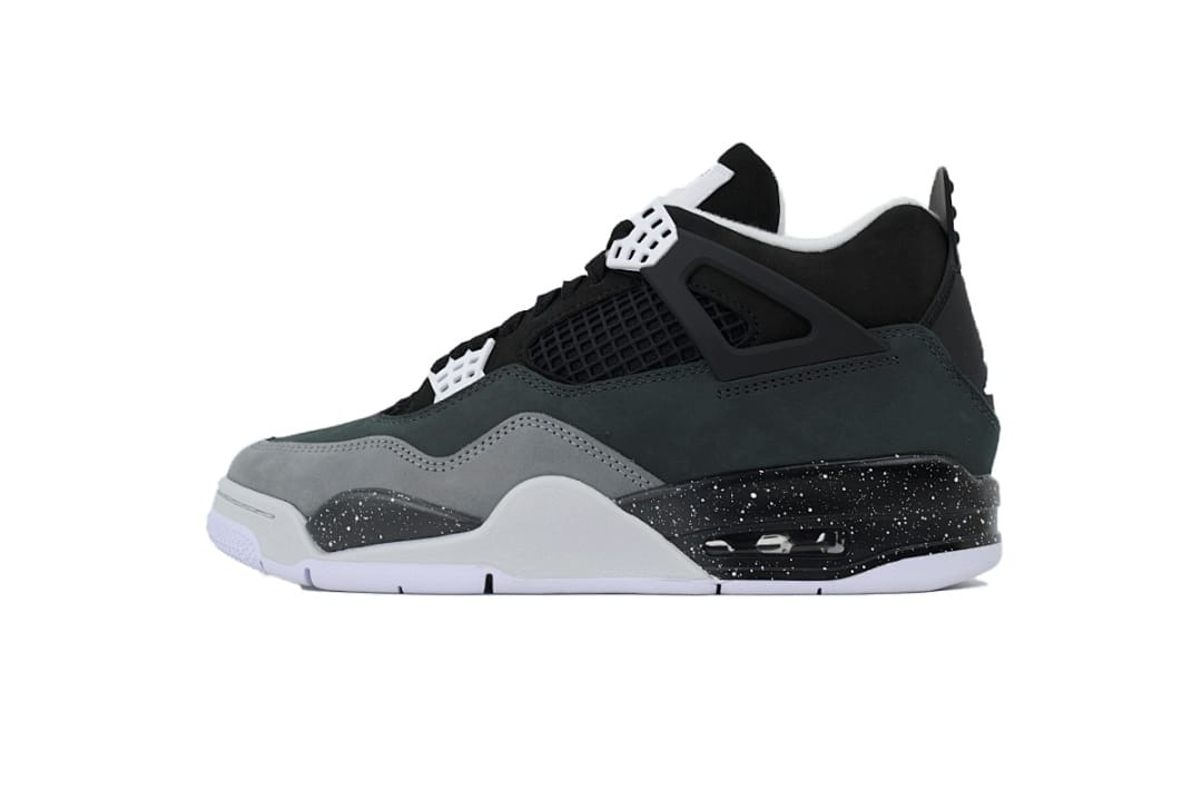 Air Jordan 4 Retro Fear