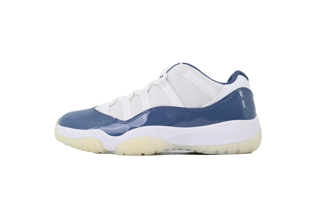 Air Jordan 11 Retro Low x OFF White "Midnight Navy"