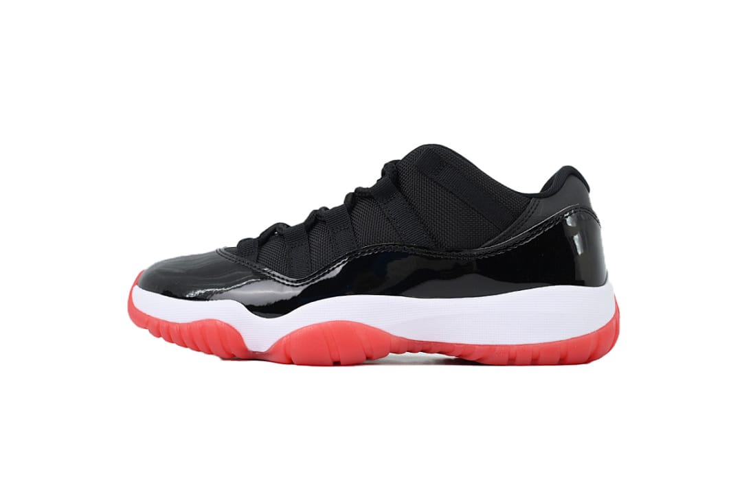 Air Jordan 11 Retro Low x OFF White Bred