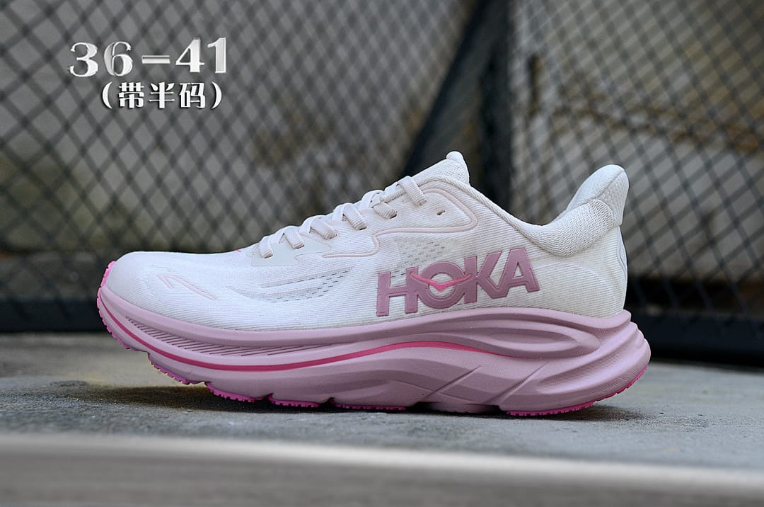 HOKA Clifton 10 'Pink'