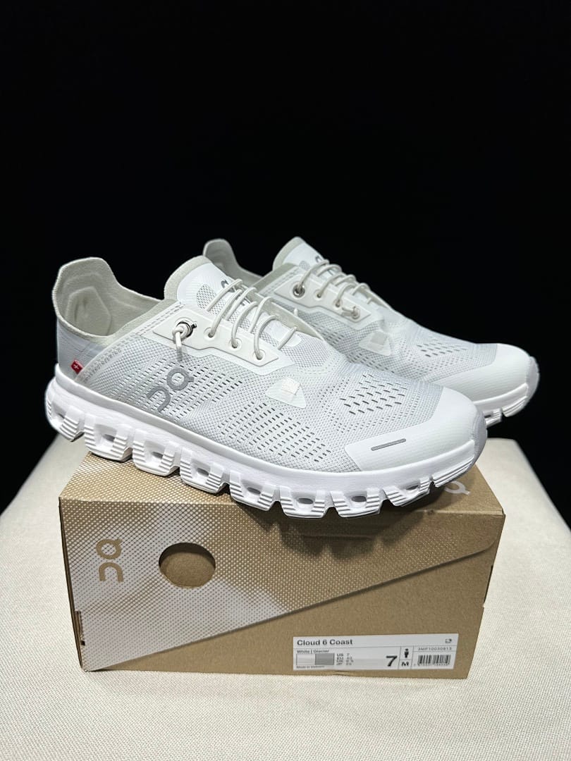 On Cloud 6 Coast 'Triple White'