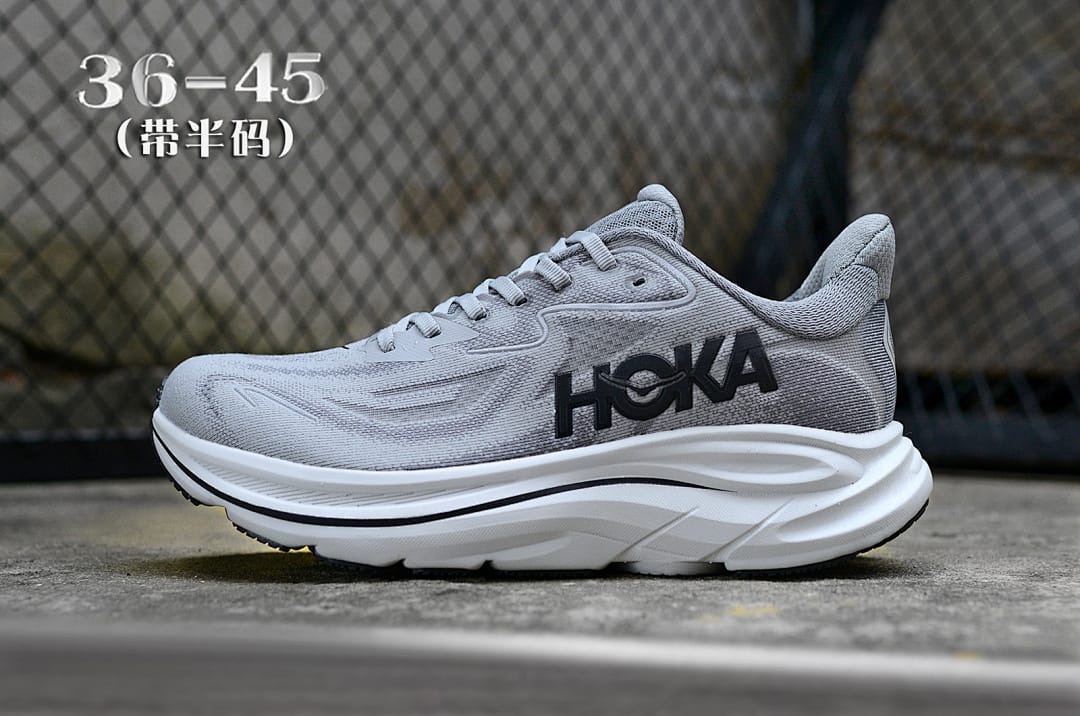 HOKA Clifton 10 'Wolf Grey Black'
