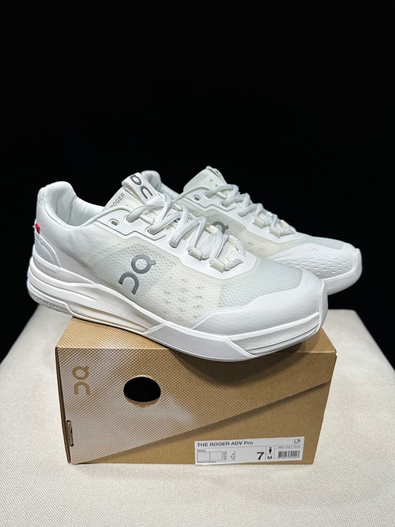 On THE ROGER Clubhouse Pro 'Triple White'