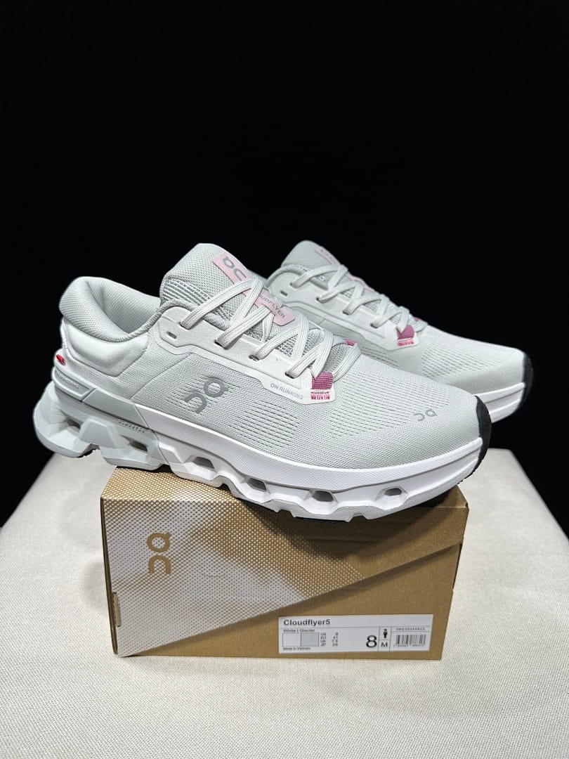 On Cloudflyer 5 'Grey White'