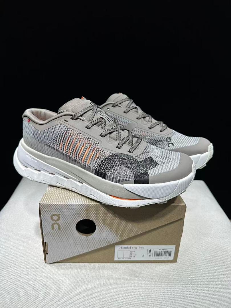 On Cloudultra Pro (Colorway 10)