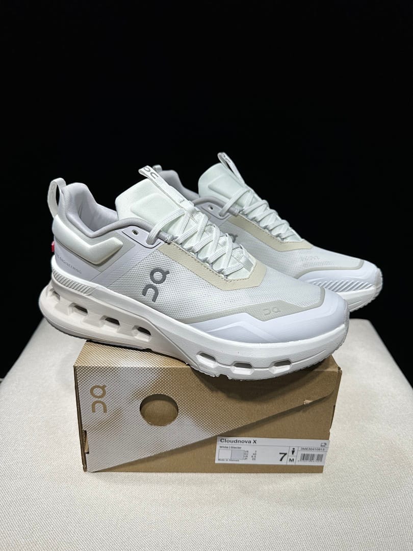 On Cloudnova X (Colorway 9)