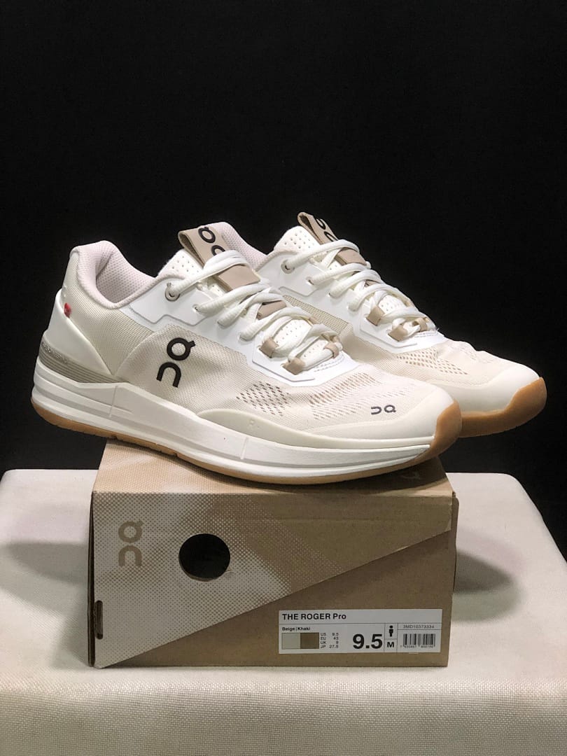 On The Roger Pro (Colorway 3)