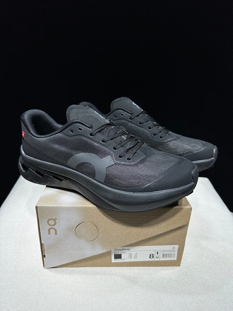 On Cloudultra Peak (Colorway 4)
