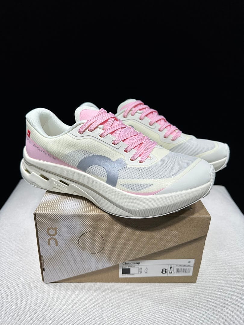 On Cloudultra Peak (Colorway 3)