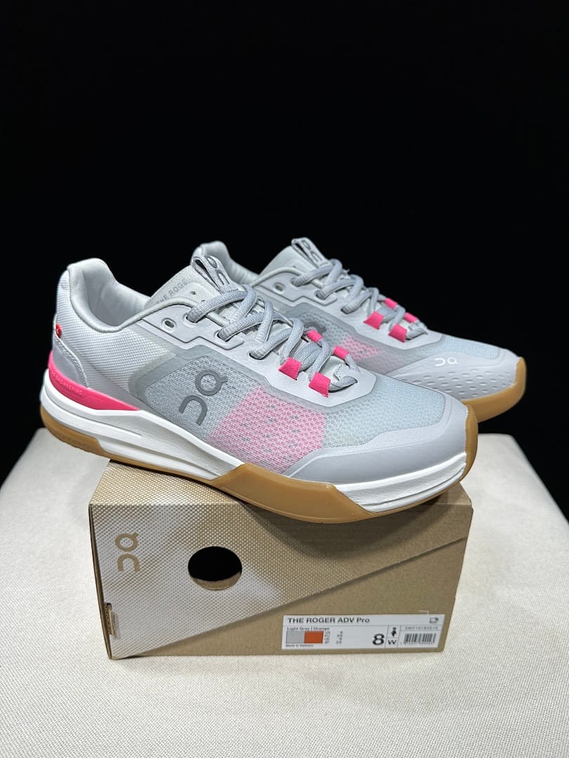 On THE ROGER Clubhouse Pro (Colorway 9)