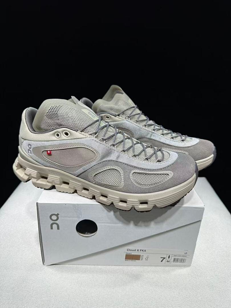 On Cloud X4 FKA twigs (Colorway 4)