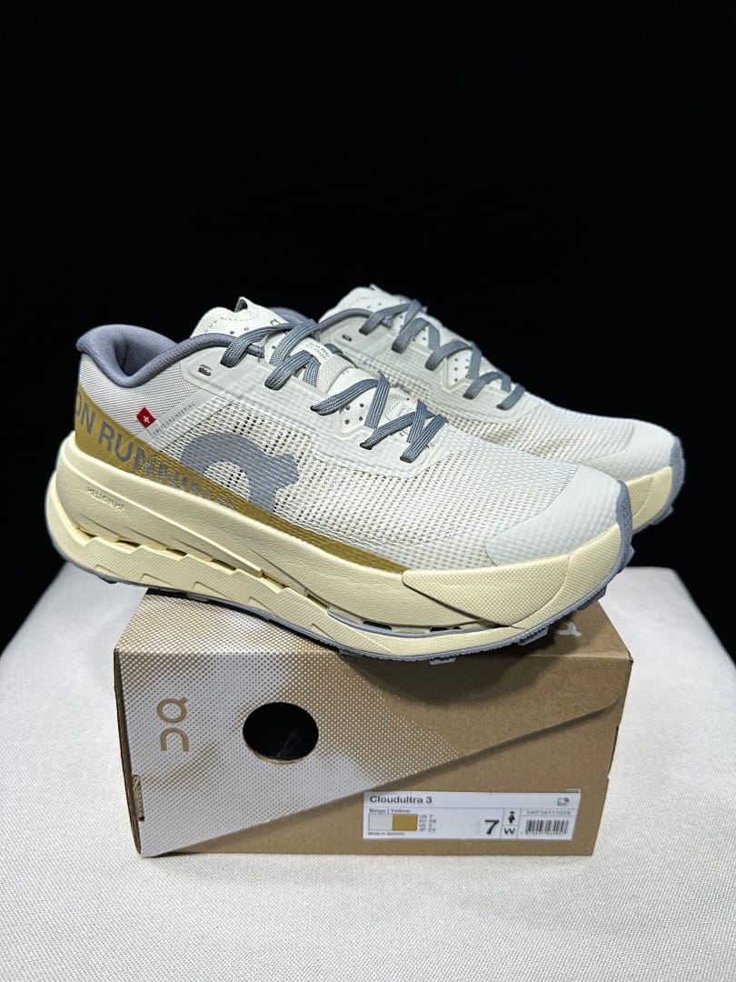 On Cloudultra 3 (Colorway 18)