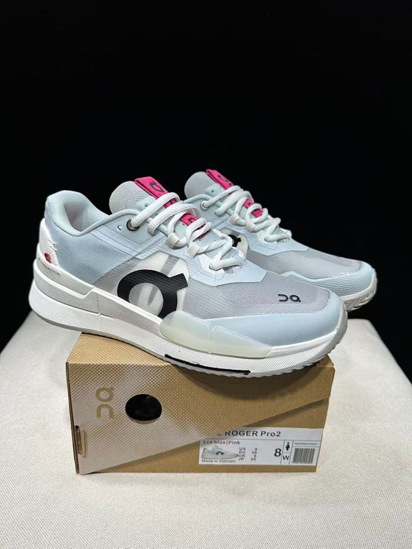 On THE ROGER Pro 2 (Colorway 2)