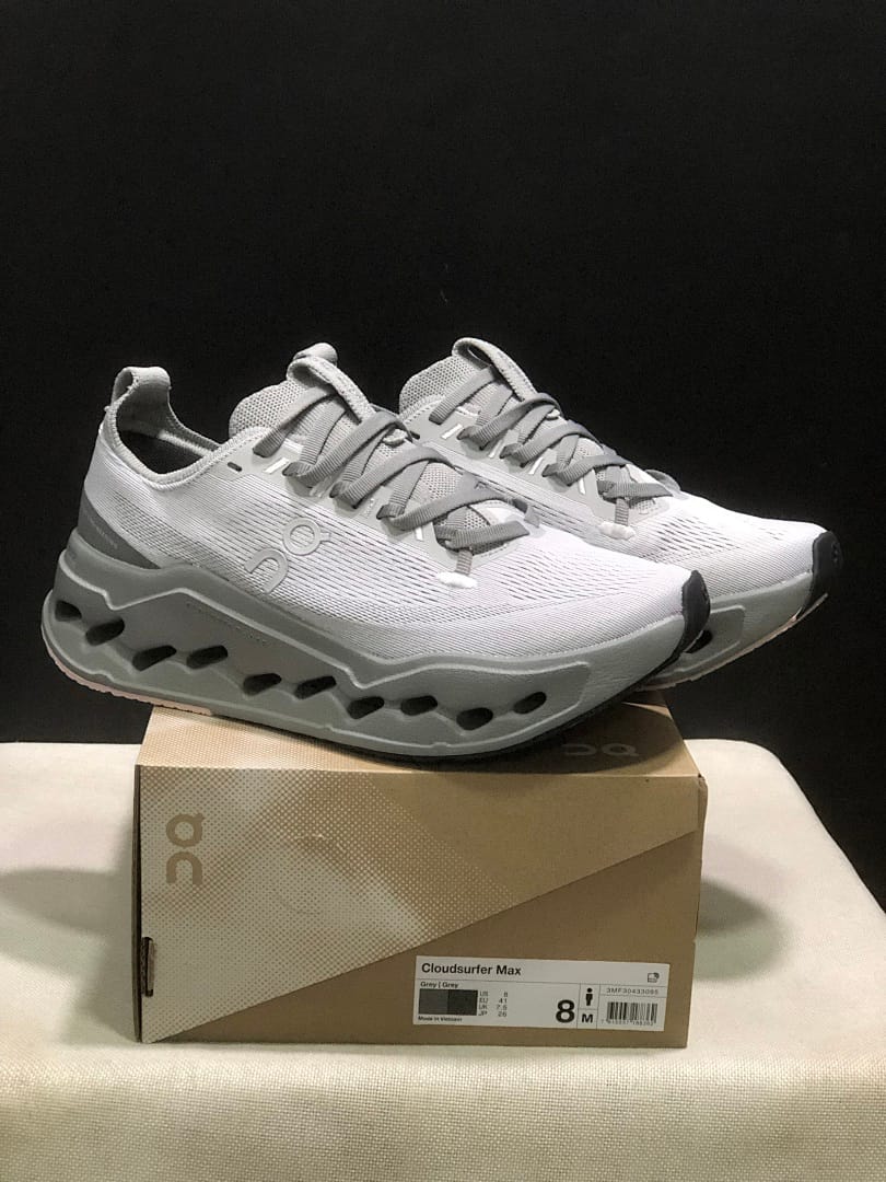 On Cloudsurfer Max (Colorway 18)