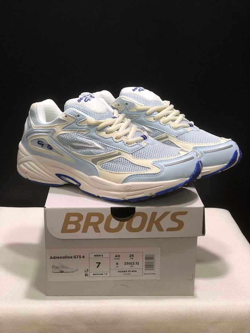 Brooks Adrenaline GTS 4 (Colorway 2)