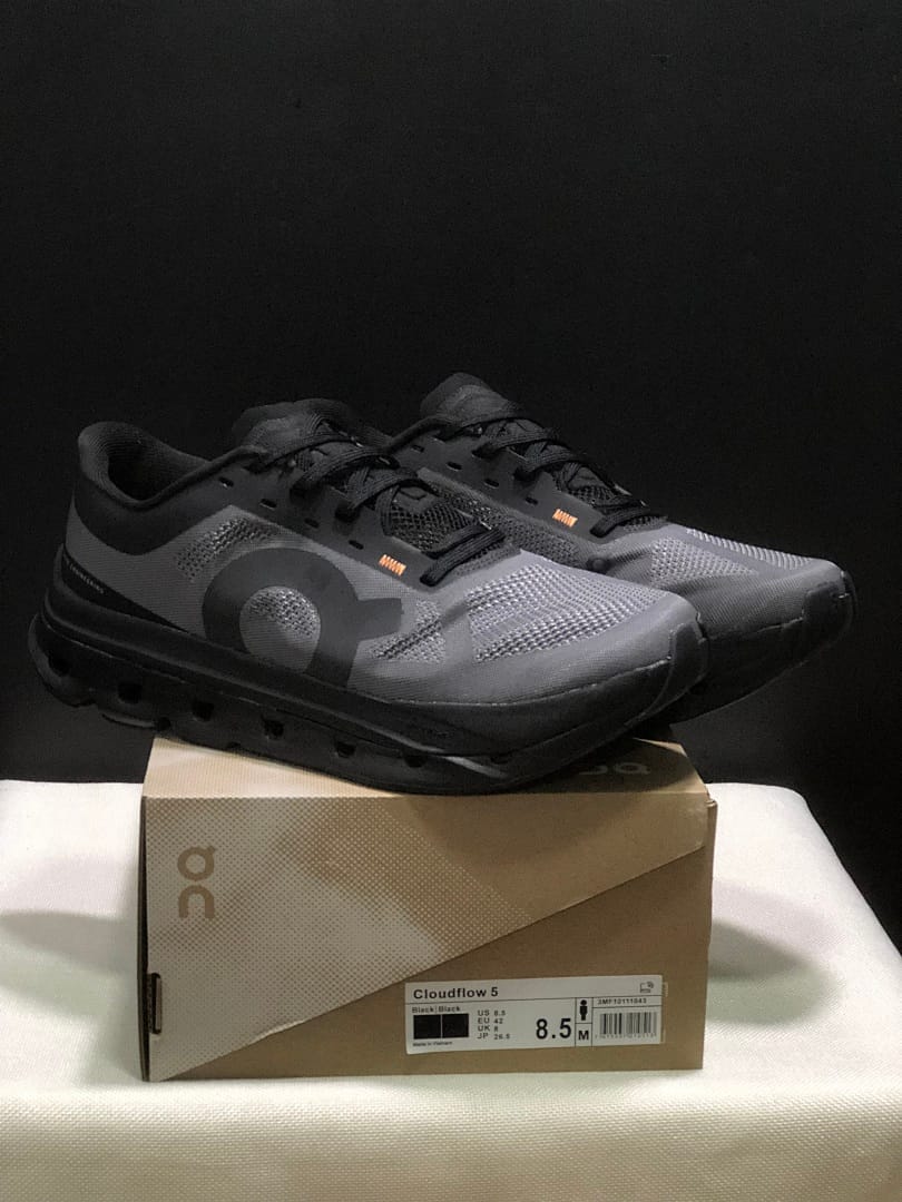 On Cloudflow 5 (Colorway 21)