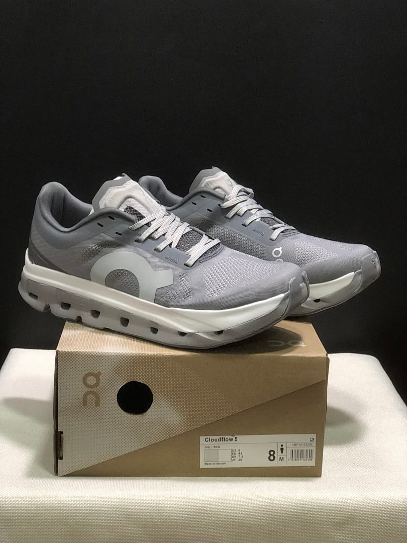 On Cloudflow 5 (Colorway 16)