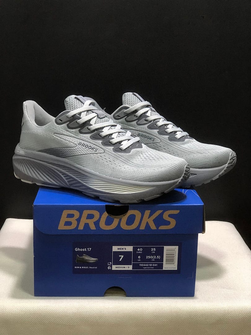 Brooks Ghost 17 (Colorway 8)