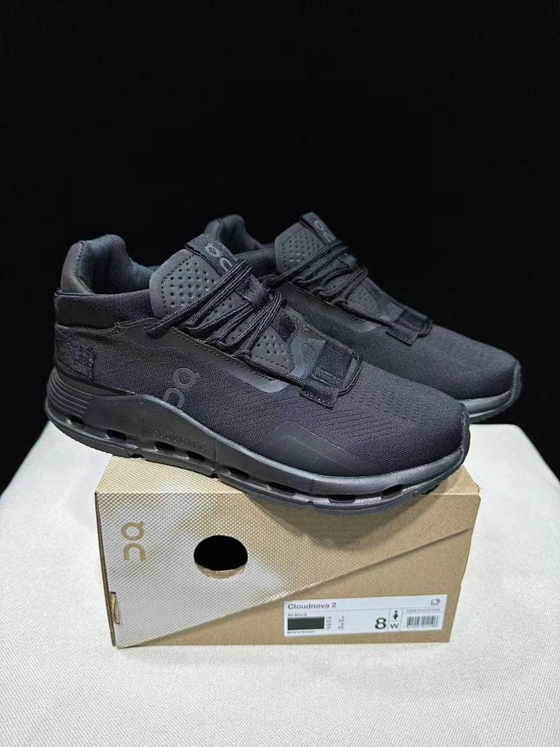 On Cloudnova 2 'Triple Black'