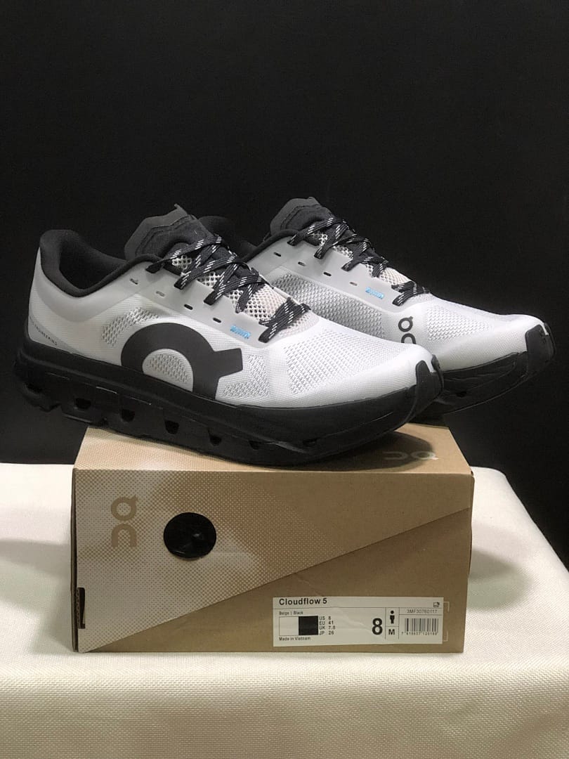 On Cloudflow 5 (Colorway 13)
