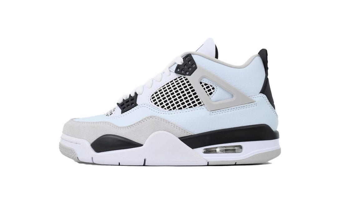 Air Jordan 4 Retro Military Black (Colorway 3)