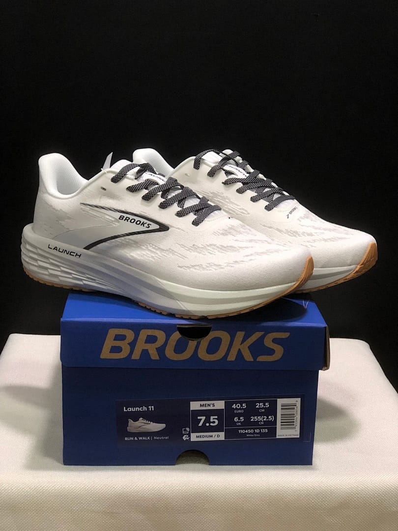 Brooks Launch 11 (Colorway 2)