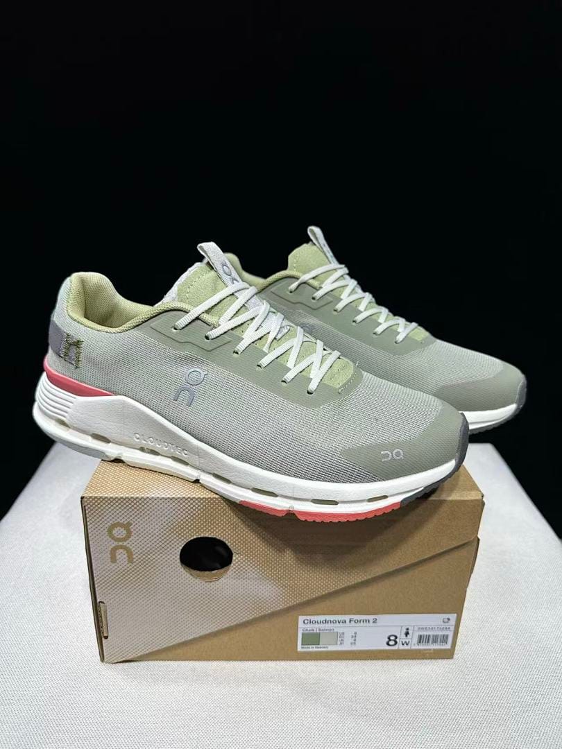 On Cloudnova Form 2 'Green'