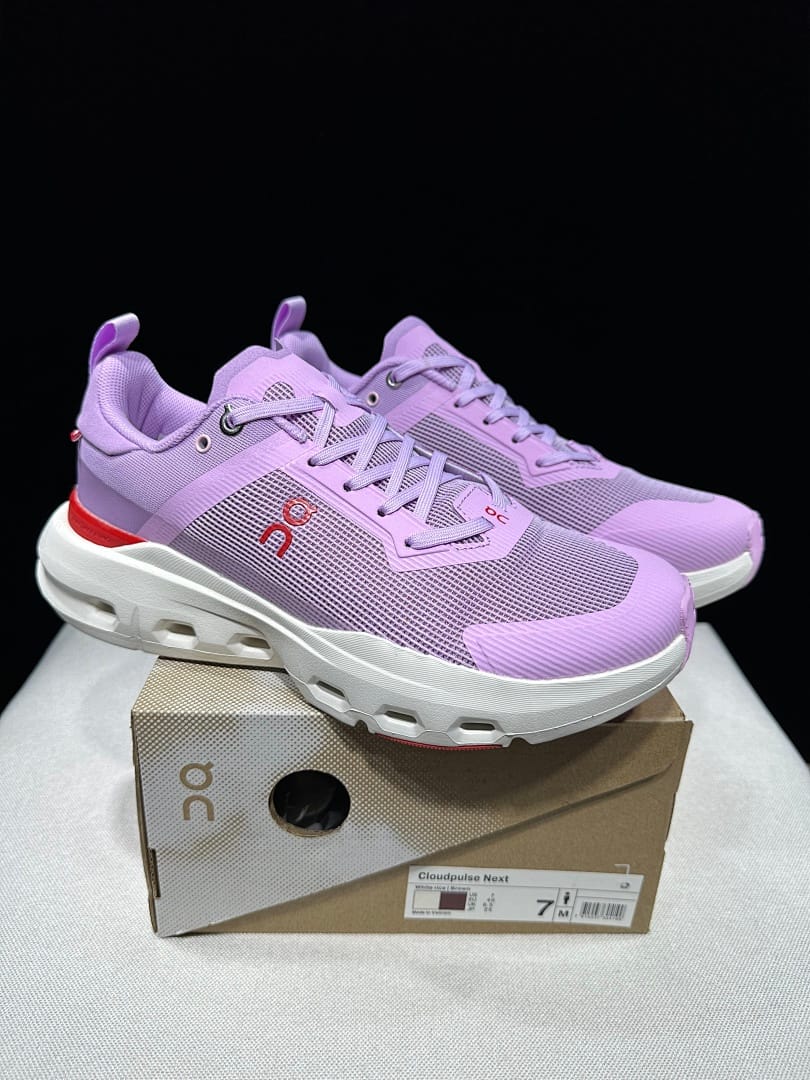 On Cloudpulse Next (Colorway 13)