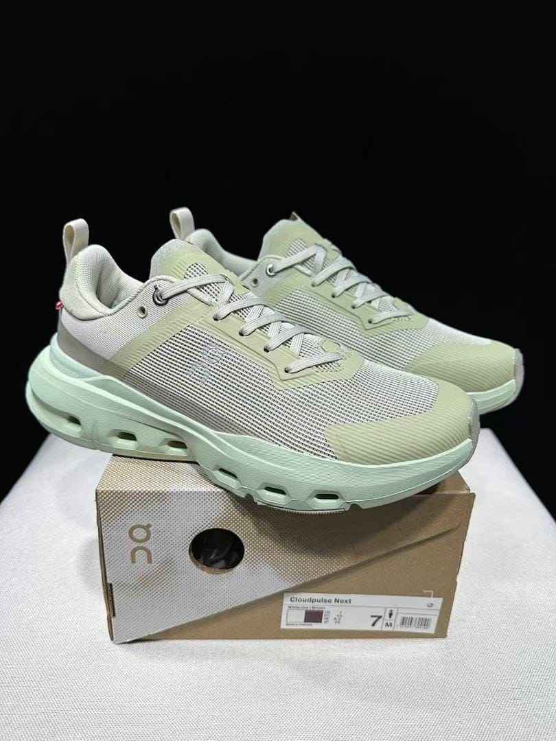 On Cloudpulse Next (Colorway 11)